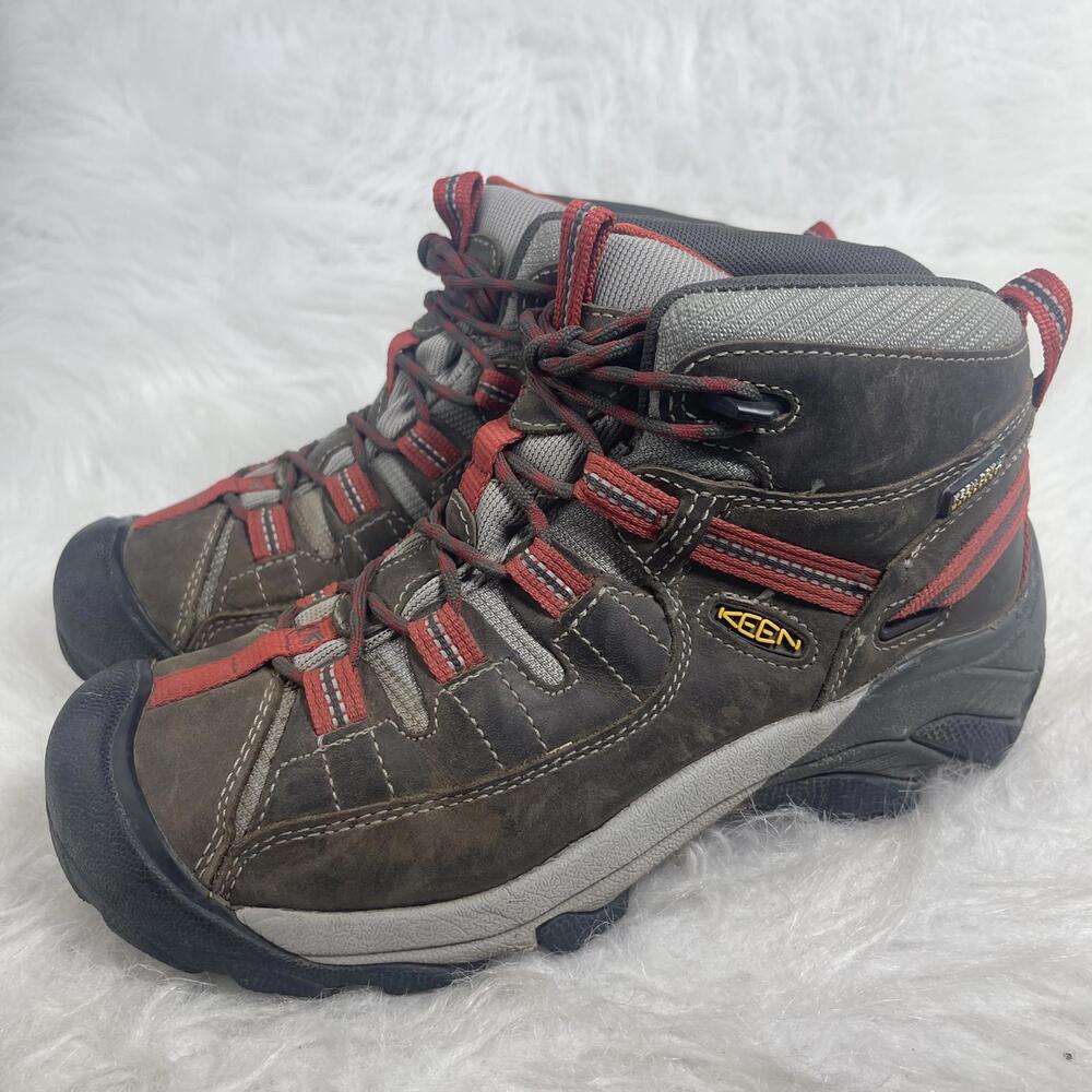 Keen Women's Targhee II Waterproof Brown-orange size 7.5